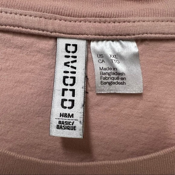 H&M Dividend Pink Short Sleeve Embroidered “Love” Tee Shirt - Picture 4 of 5